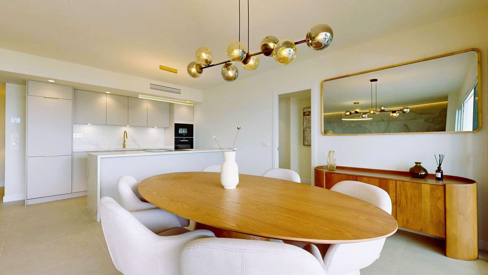 4 Zimmer Apartment zu verkaufen in Marbella - 1.390.000 € (Ref: 9651462)