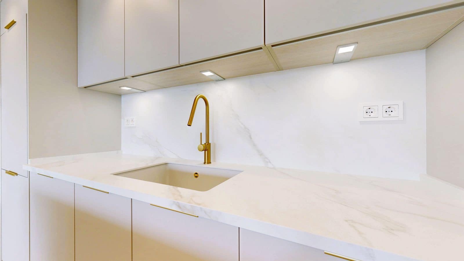 4 Zimmer Apartment zu verkaufen in Marbella - 1.390.000 € (Ref: 9651462)