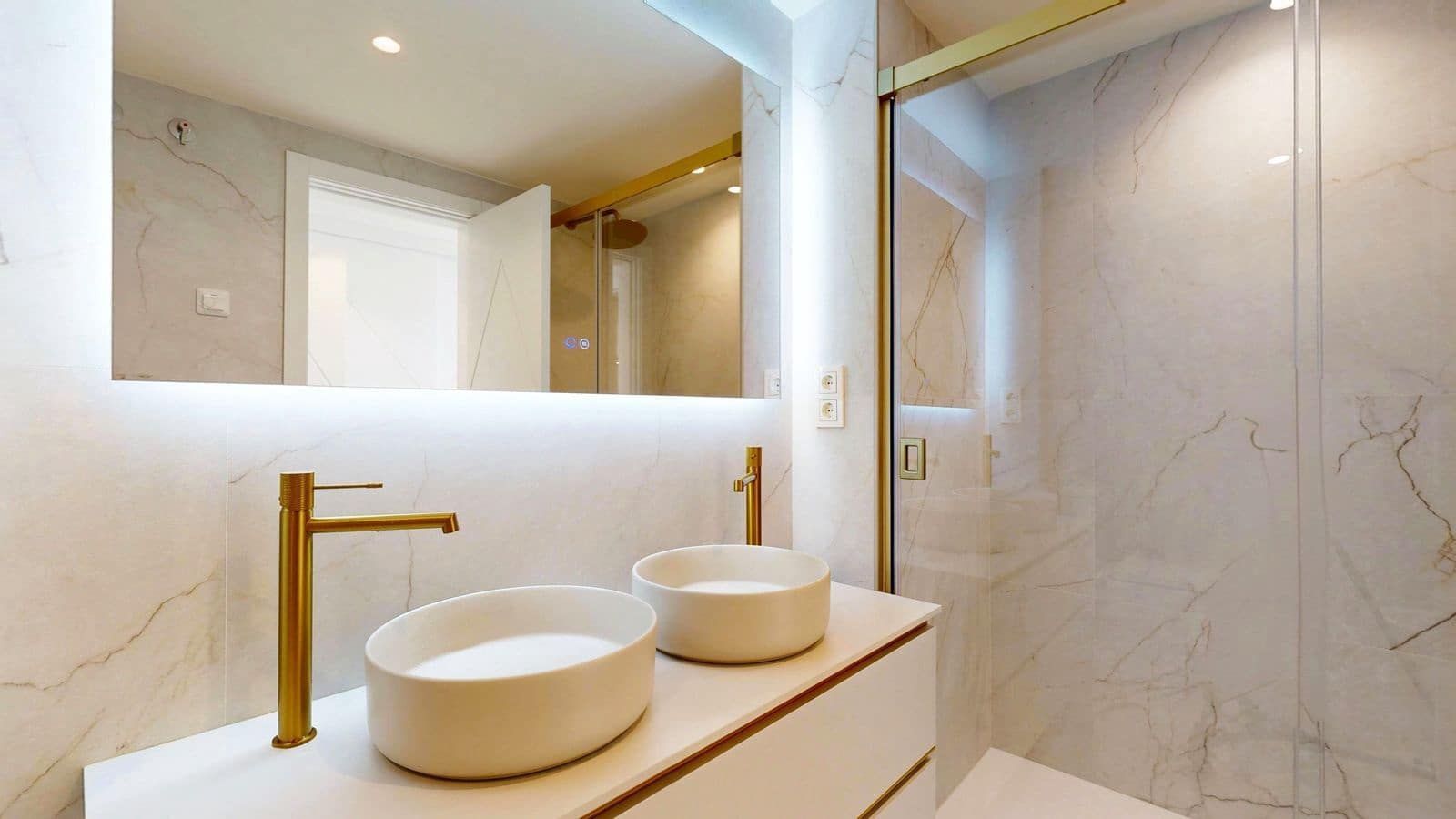 4 Zimmer Apartment zu verkaufen in Marbella - 1.390.000 € (Ref: 9651462)