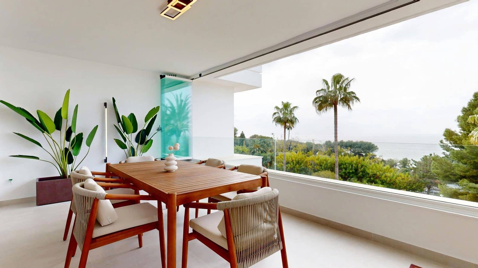 4 Zimmer Apartment zu verkaufen in Marbella - 1.390.000 € (Ref: 9651462)