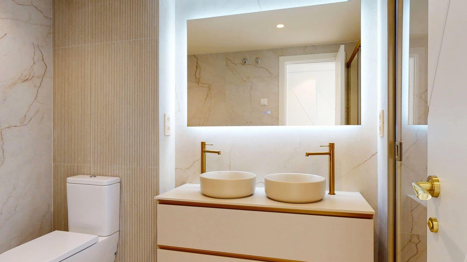 4 Zimmer Apartment zu verkaufen in Marbella - 1.390.000 € (Ref: 9651462)