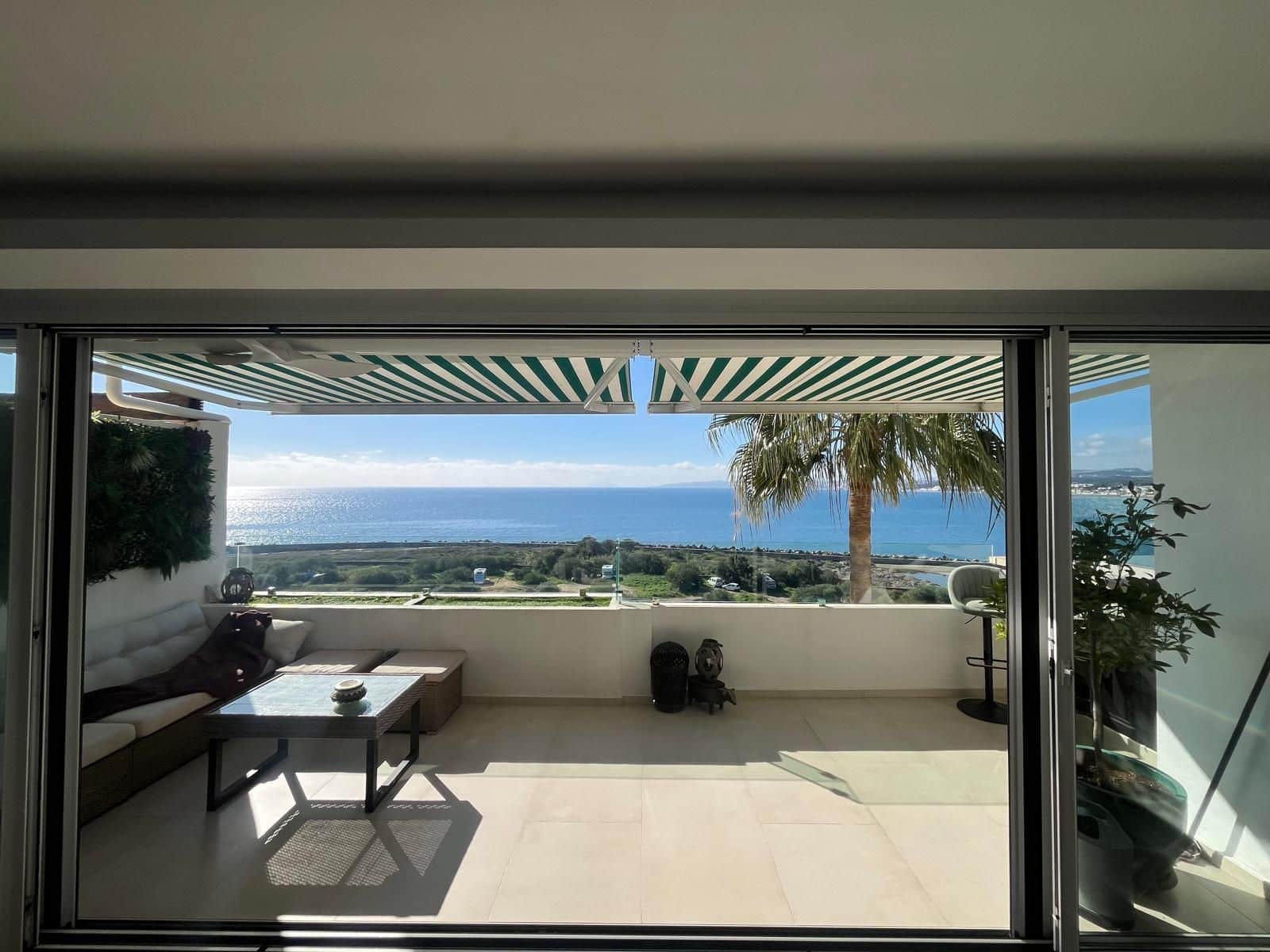 2 bedroom Apartment for sale in Estepona - € 845,000 (Ref: 9651469)