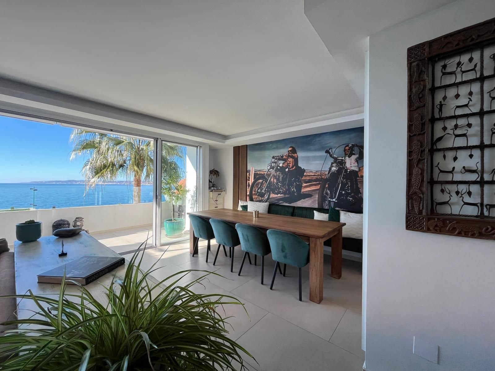 2 bedroom Apartment for sale in Estepona - € 845,000 (Ref: 9651469)