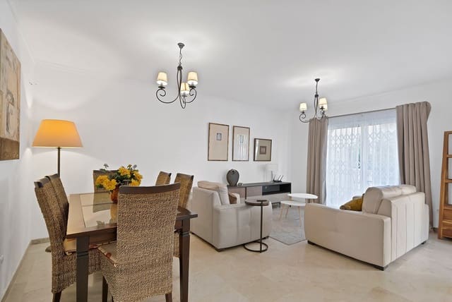 2 makuuhuone Huoneisto myytävänä paikassa Nueva Andalucia, Marbella - 395 000 € (Ref: 9651477)