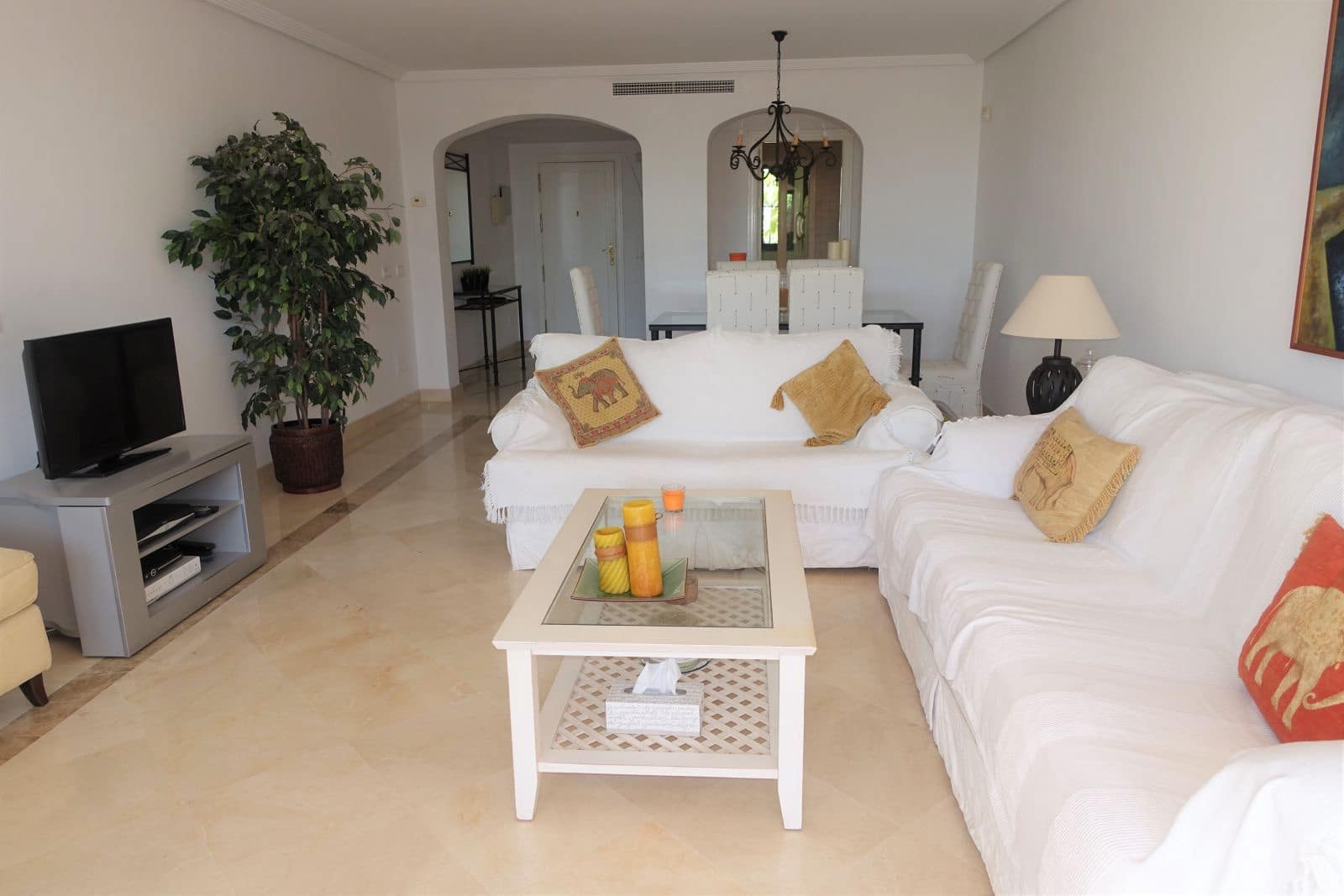 3 slaapkamer Appartement te koop in Benahavis - € 429.000 (Ref: 9651480)