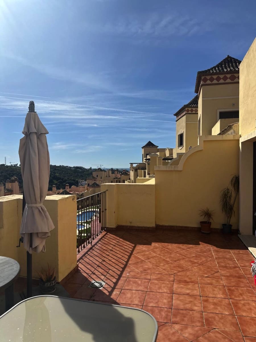 2 Zimmer Penthouse zu verkaufen in Estepona - 370.000 € (Ref: 9651487)