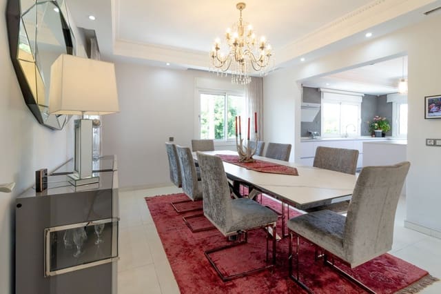 5 slaapkamer Villa te koop in Benahavís - € 2.750.000 (Ref: 9651493)