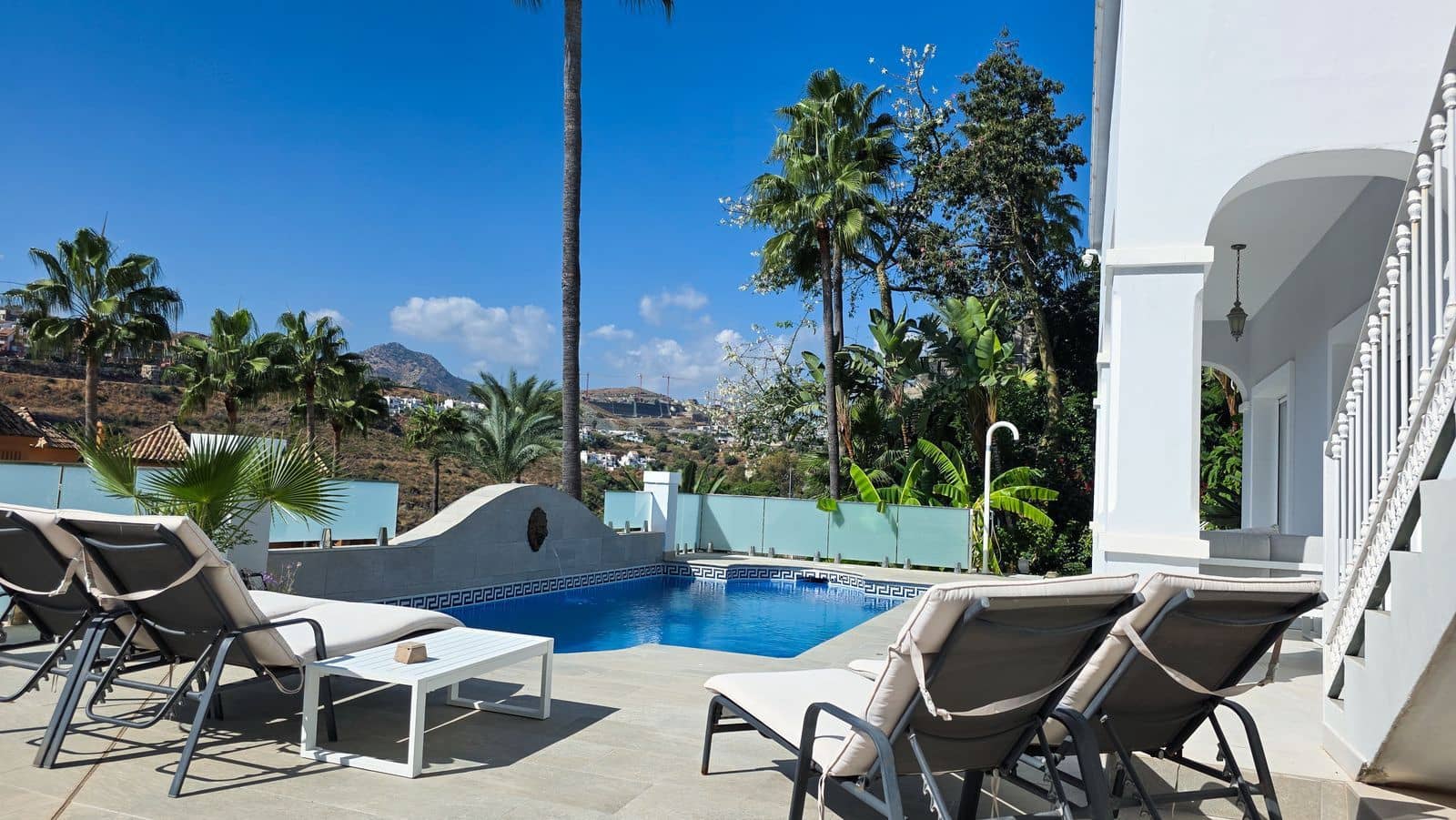 5 slaapkamer Villa te koop in Benahavis - € 2.750.000 (Ref: 9651493)