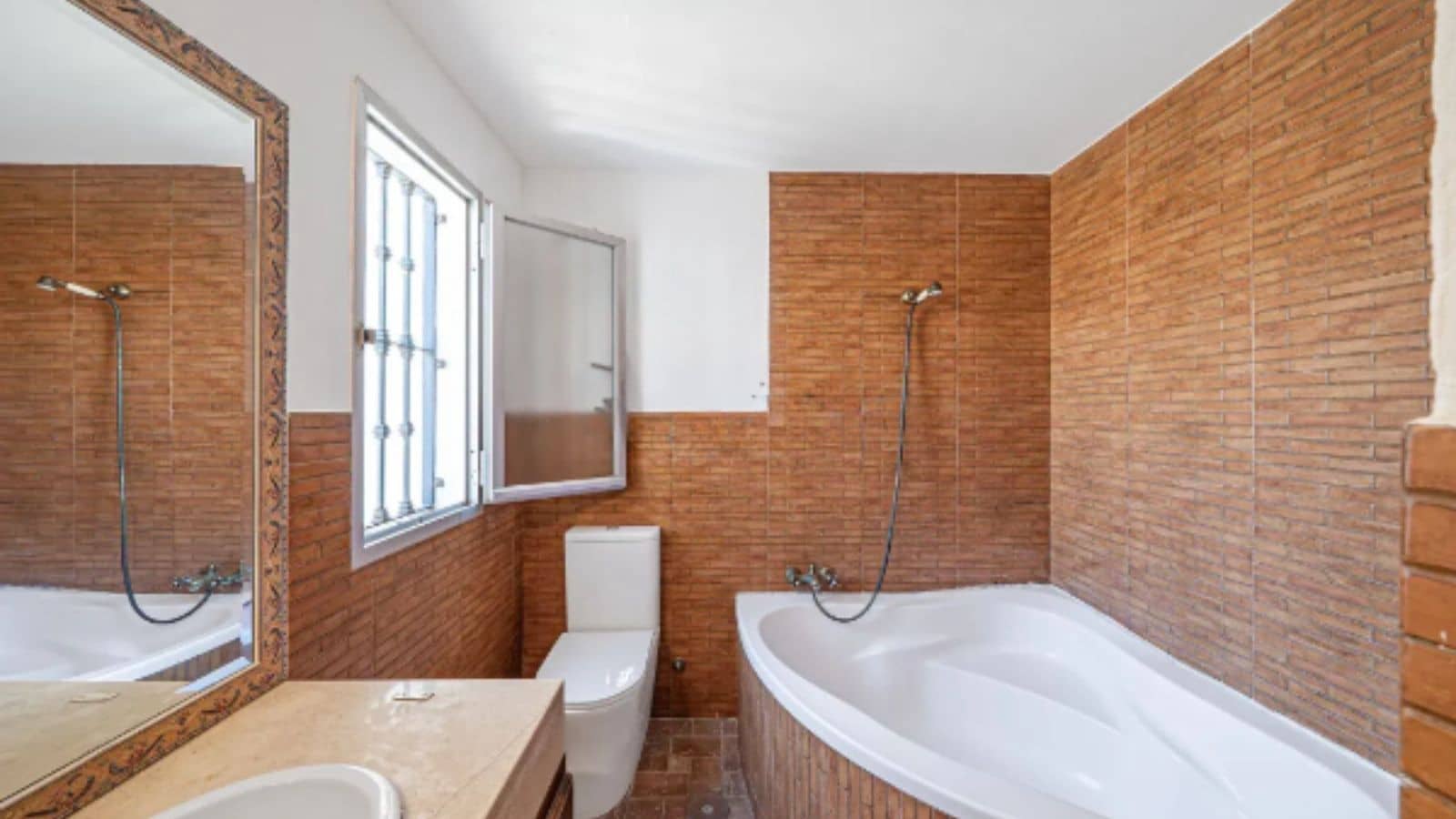 3 soveværelse Byhus til salg i Estepona - € 352.560 (Ref: 9651499)