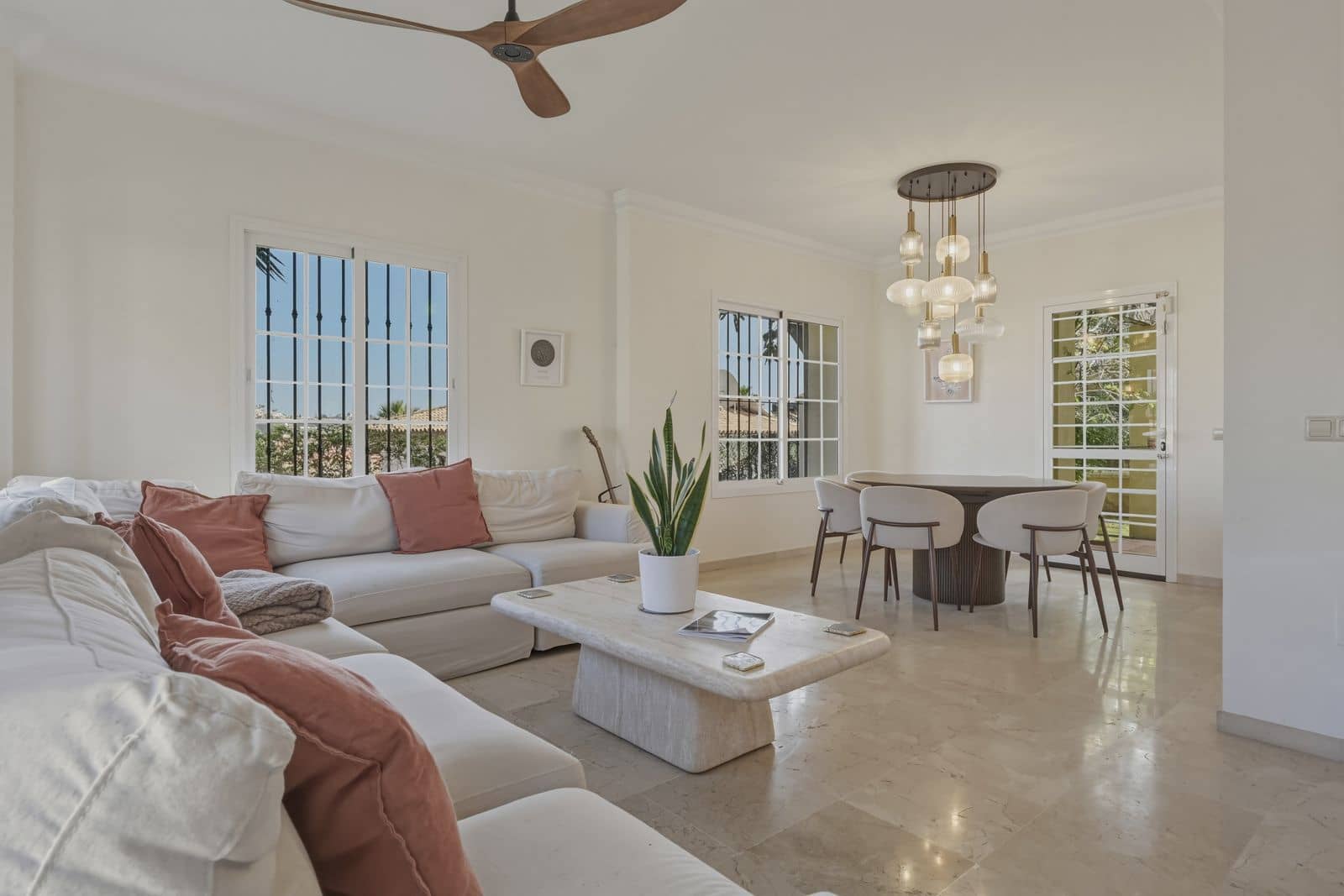 5 bedroom Villa for sale in Mijas Golf - € 810,000 (Ref: 9651500)