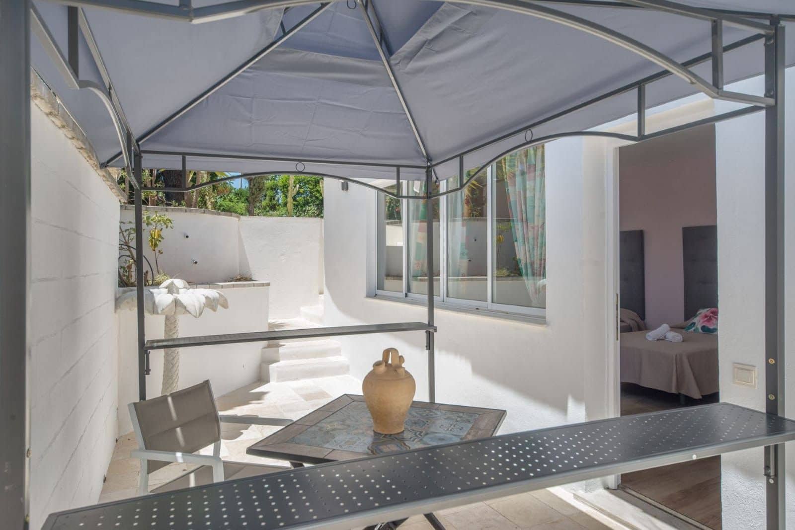 10 sovrum Villa till salu i Marbella - 1 880 000 € (Ref: 9651501)