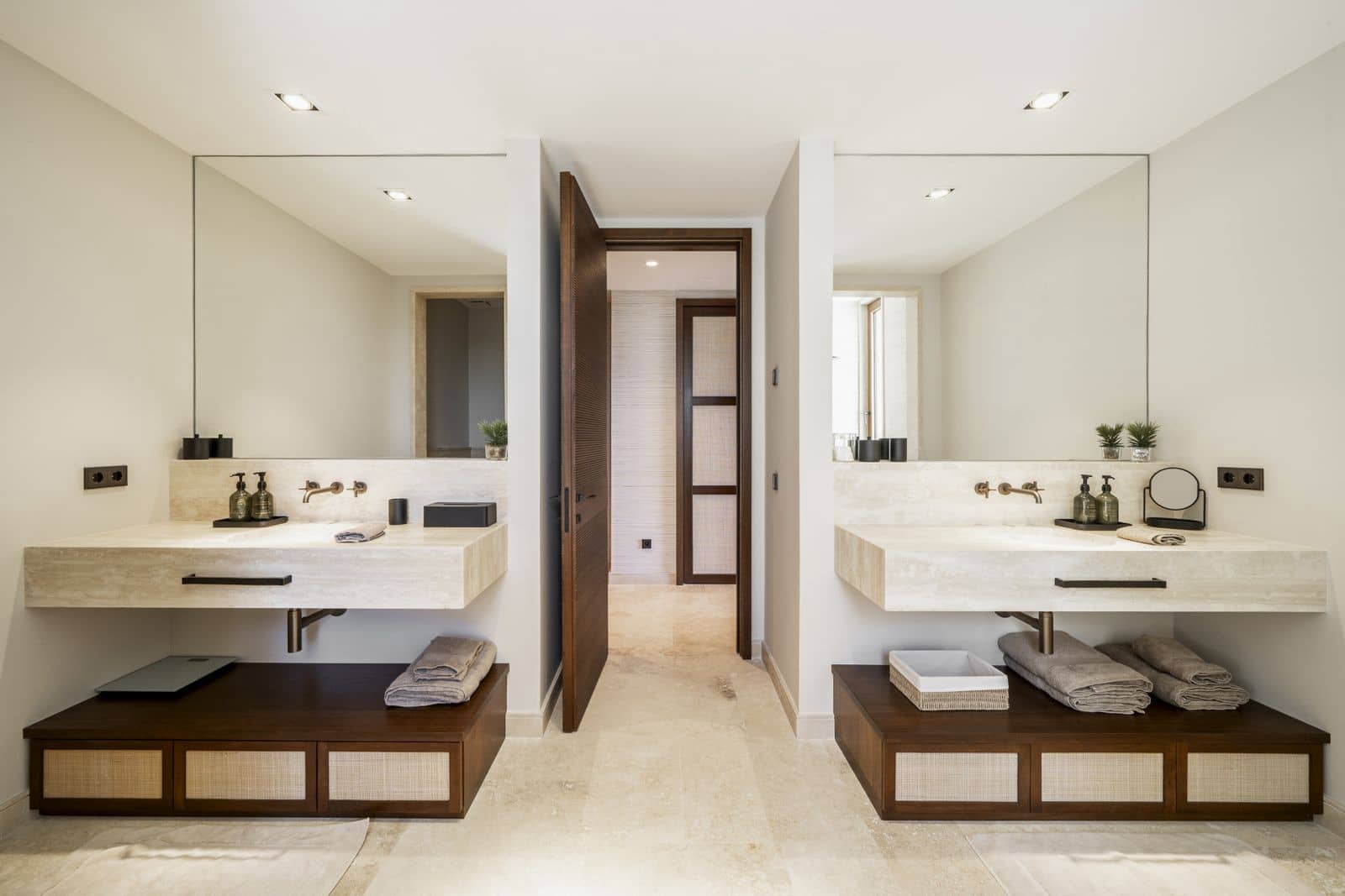 3 sypialnia Apartament na sprzedaż w Casares - 2 495 000 € (Ref: 9651502)