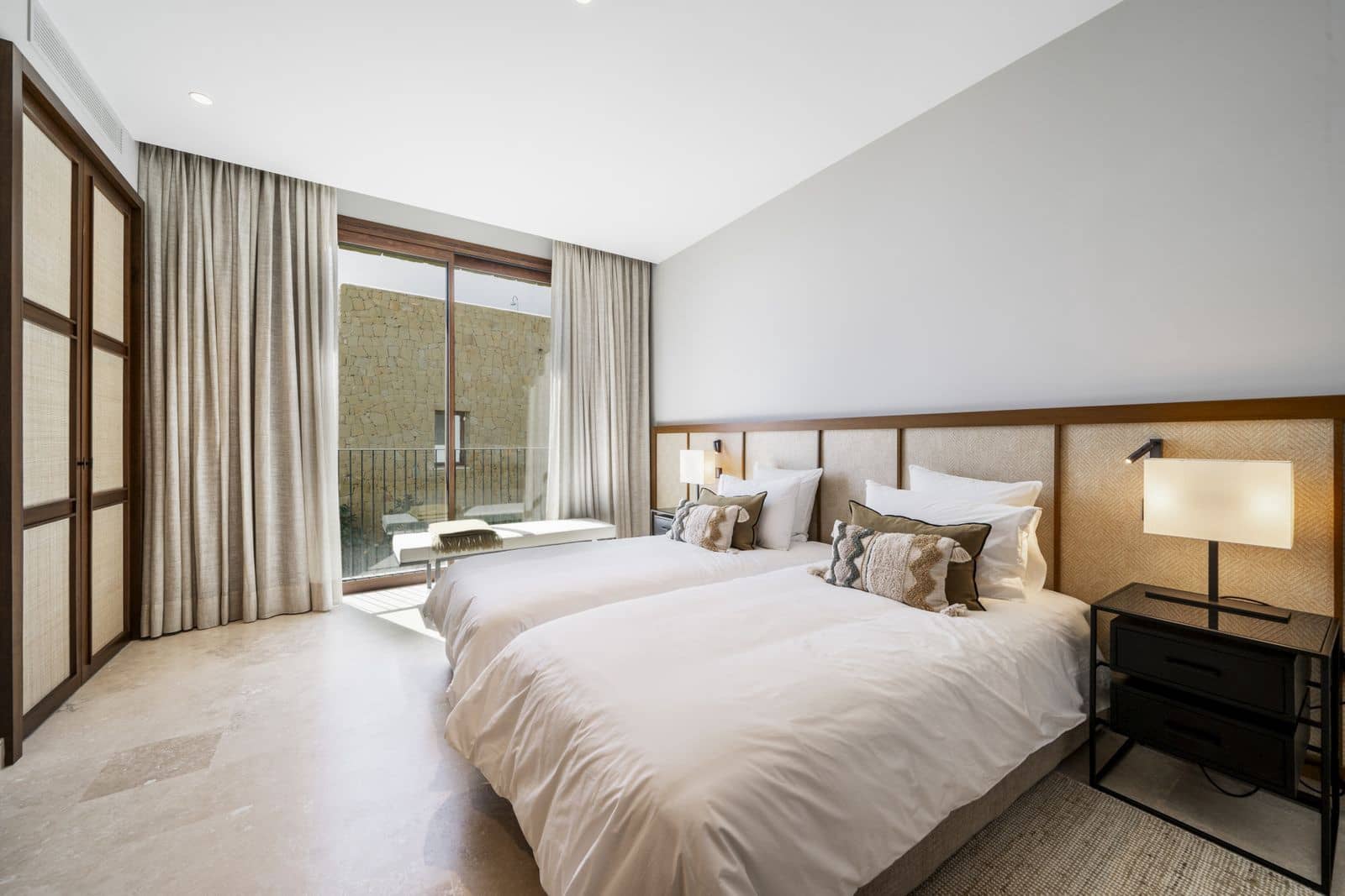 3 sypialnia Apartament na sprzedaż w Casares - 2 495 000 € (Ref: 9651502)