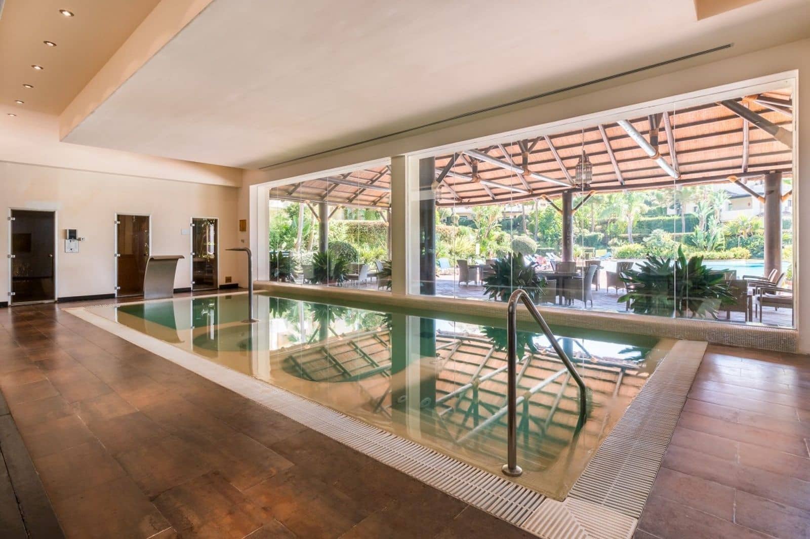 2 quarto Apartamento para venda em Benahavis - 519 000 € (Ref: 9651504)