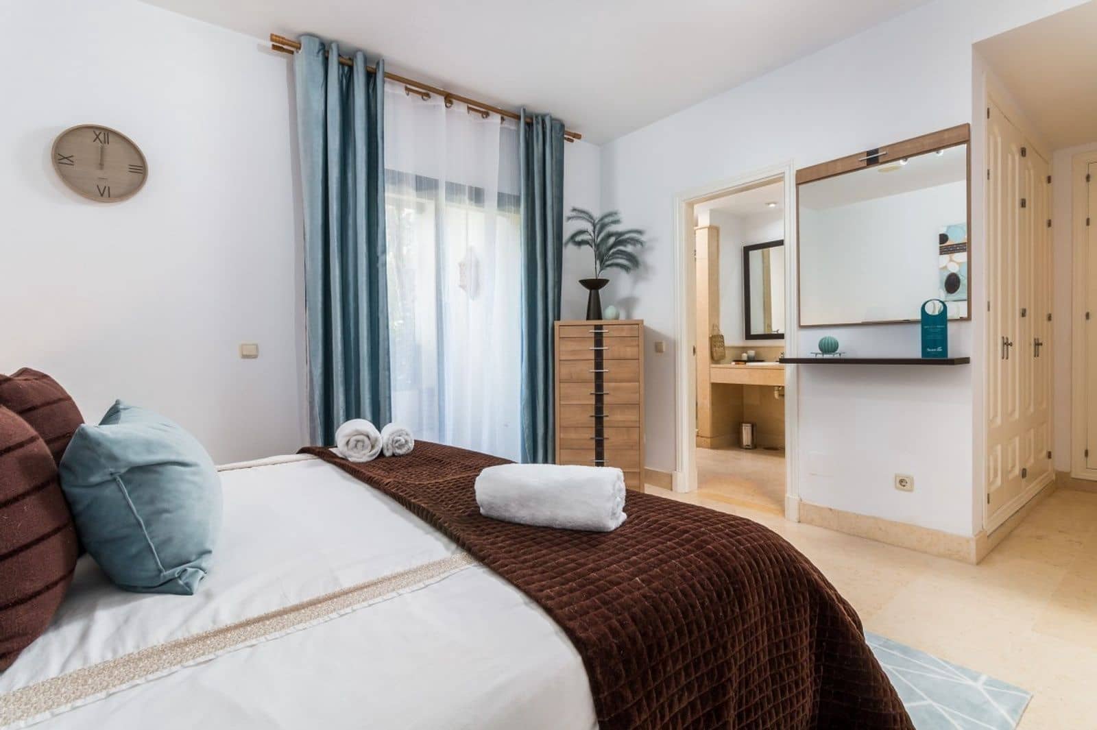 2 quarto Apartamento para venda em Benahavis - 519 000 € (Ref: 9651504)