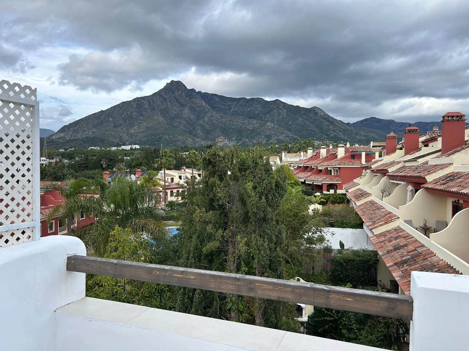 3 Zimmer Haus zu verkaufen in Golden Mile - 1.495.000 € (Ref: 9651507)