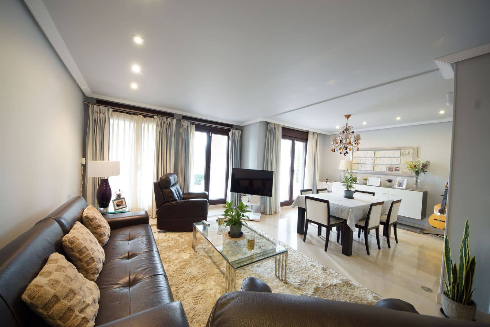 2 slaapkamer Appartement te koop in Los Arqueros - € 695.000 (Ref: 9651512)