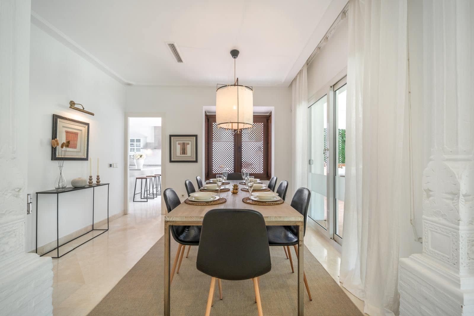 Chalet de 5 habitaciones en Nueva Andalucia en venta - 2.850.000 € (Ref: 9651519)