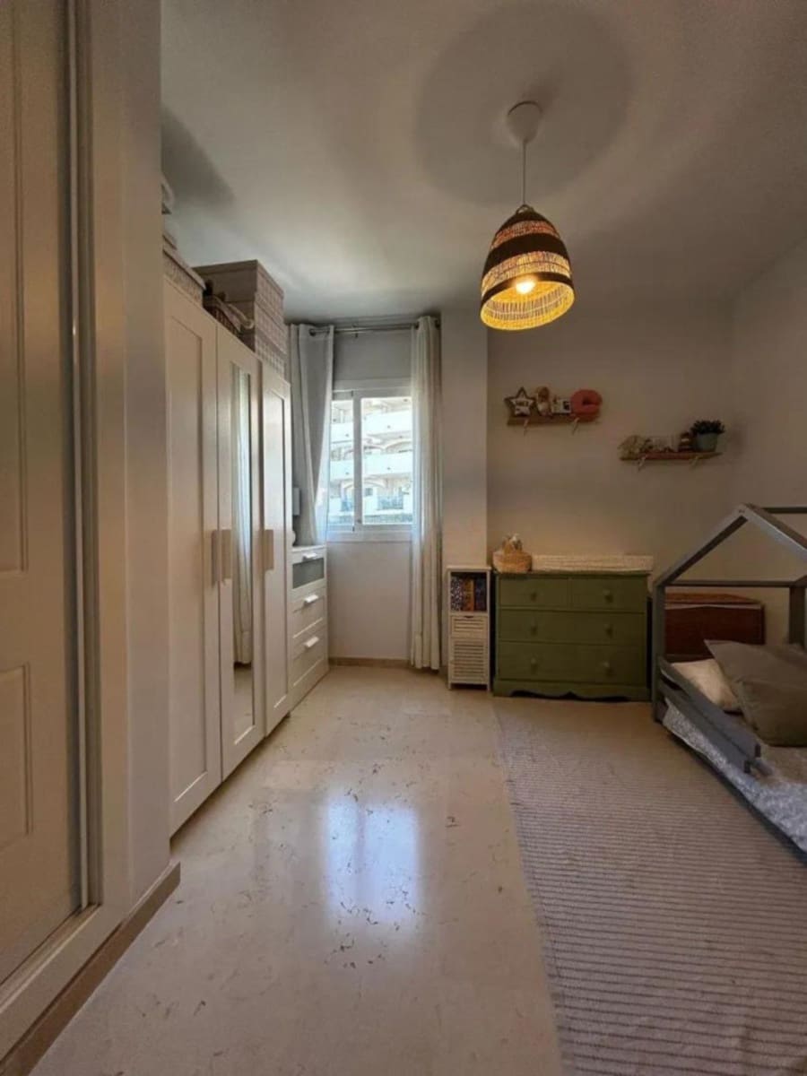 3 makuuhuone Huoneisto myytävänä paikassa Elviria - 455 000 € (Ref: 9651524)