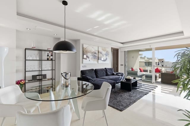 2 soveværelse Lejlighed til salg i Los Arqueros, Benahavís - € 679.000 (Ref: 9651525)