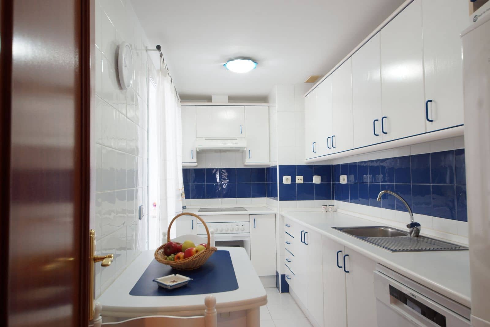 3 makuuhuone Huoneisto myytävänä paikassa San Pedro de Alcantara - 375 000 € (Ref: 9651526)