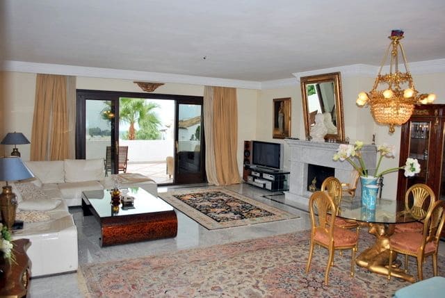 2 slaapkamer Appartement te koop in Golden Mile - € 750.000 (Ref: 9651529)