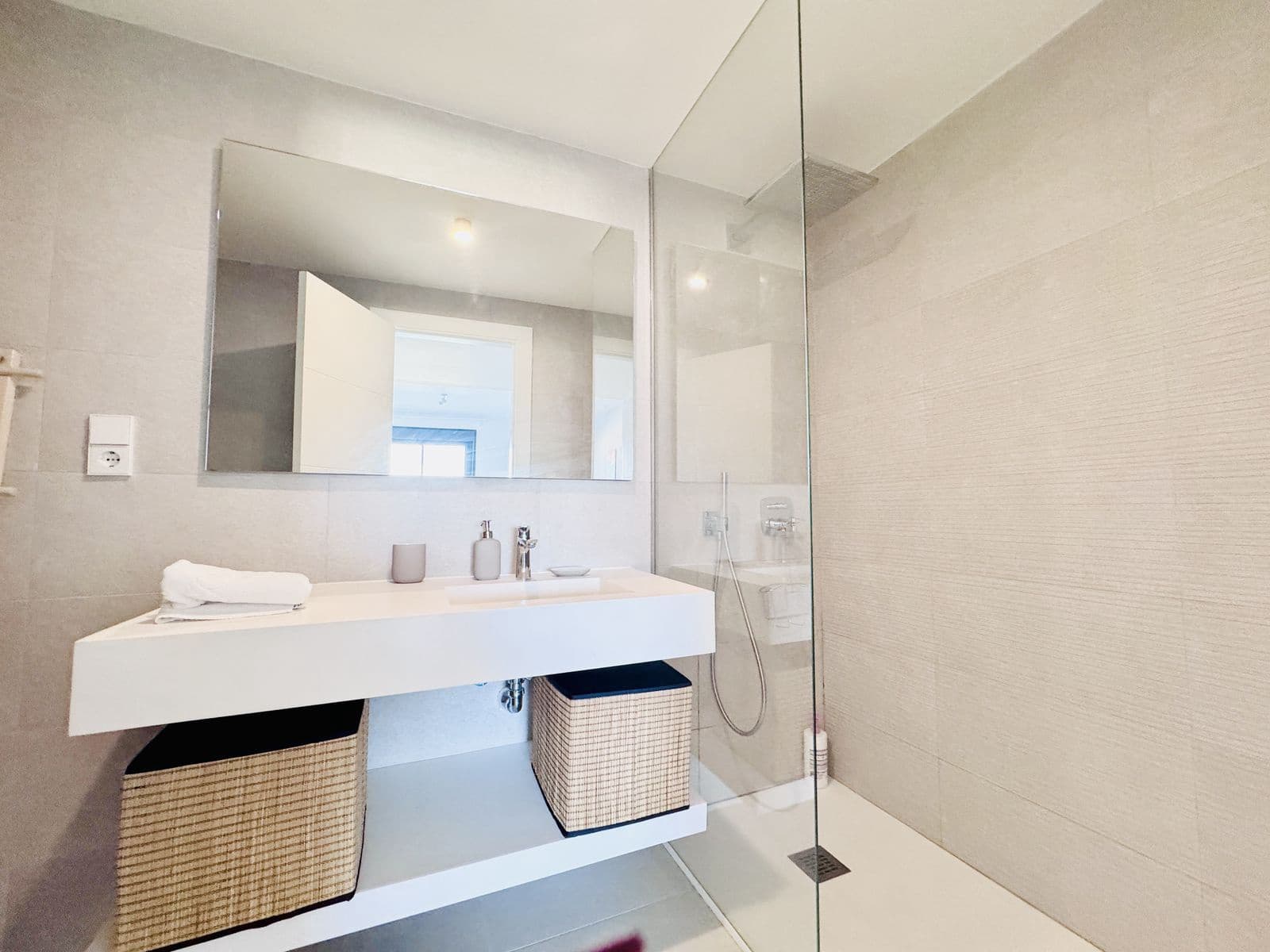 2 slaapkamer Appartement te koop in La Cala de Mijas - € 429.000 (Ref: 9651539)