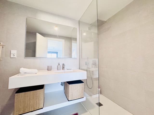 2 makuuhuone Huoneisto myytävänä paikassa La Cala de Mijas, Mijas - 429 000 € (Ref: 9651539)