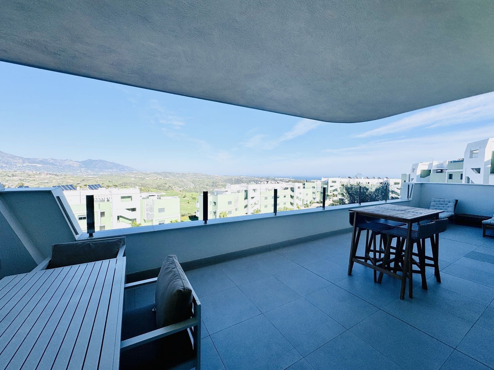 2 slaapkamer Appartement te koop in La Cala de Mijas - € 429.000 (Ref: 9651539)