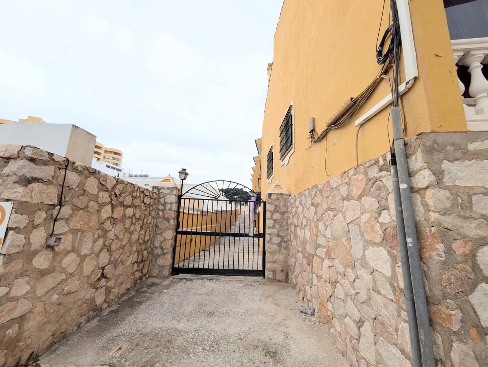 3 slaapkamer Huis te koop in Torremolinos - € 425.000 (Ref: 9651541)