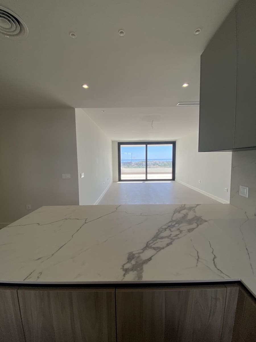 3 slaapkamer Penthouse te koop in Estepona - € 675.000 (Ref: 9651544)