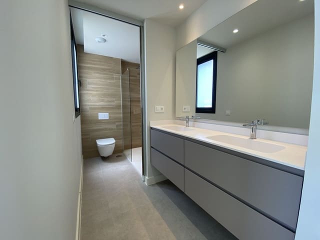 3 slaapkamer Penthouse te koop in Estepona - € 675.000 (Ref: 9651544)