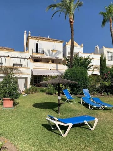 Casa de 4 habitaciones en New Golden Mile, Estepona en venta - 530.000 € (Ref: 9651545)