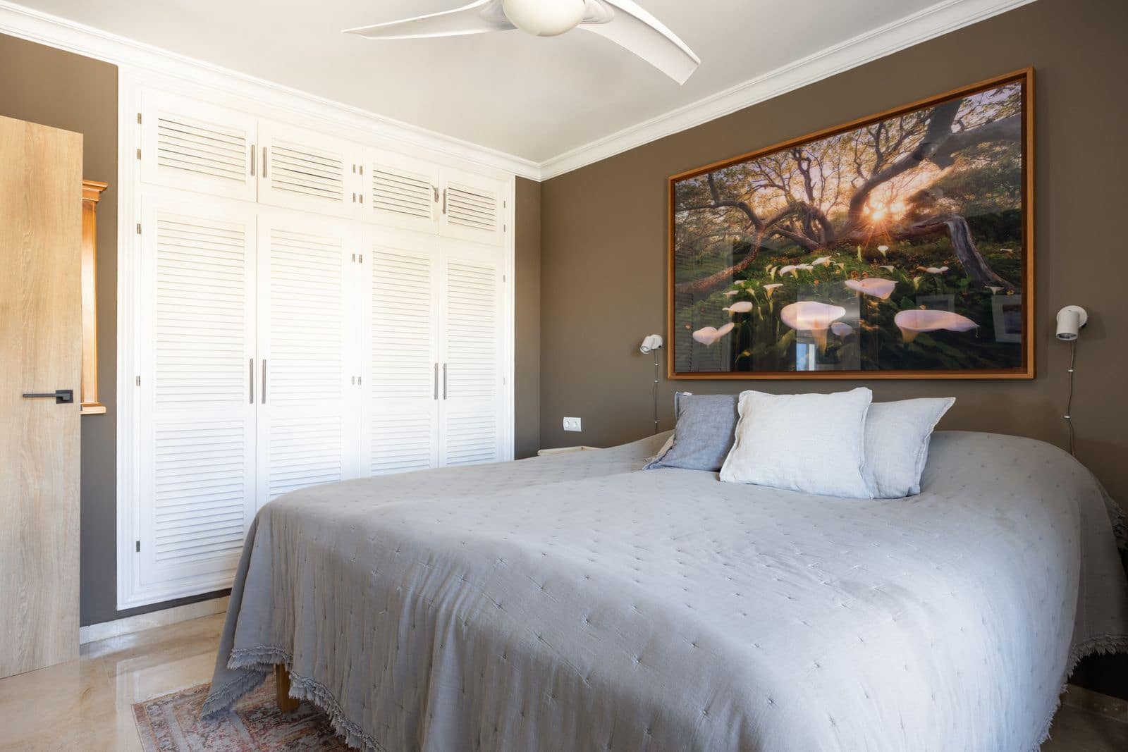 Ático de 2 habitaciones en Benahavís en venta - 599.000 € (Ref: 9651546)