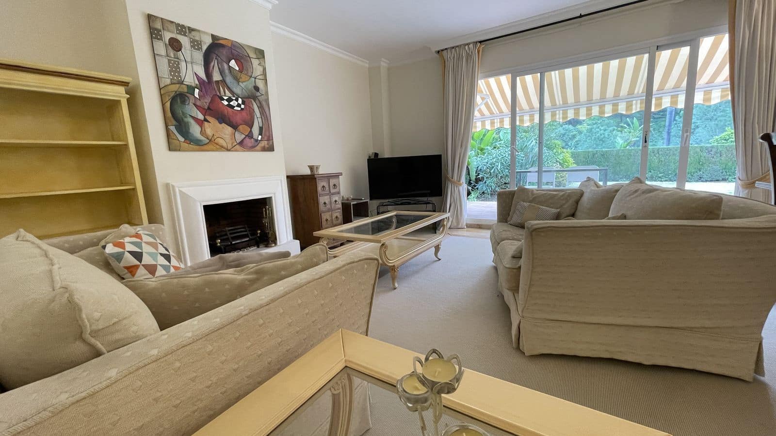 3 makuuhuone Huoneisto myytävänä paikassa Benahavis - 507 500 € (Ref: 9651549)