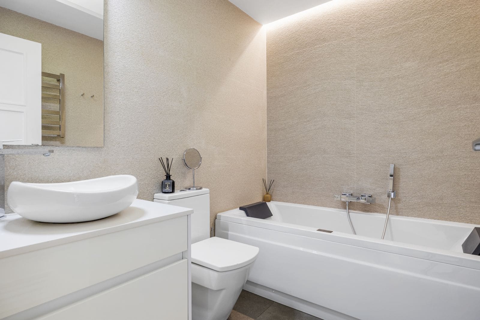 3 sypialnia Apartament na sprzedaż w Torrequebrada - 570 000 € (Ref: 9651551)