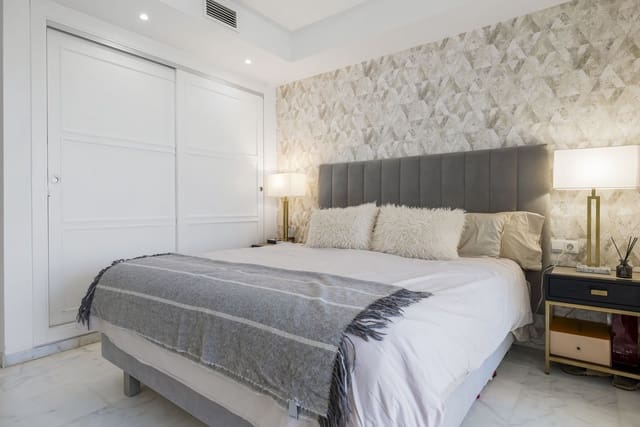 3 sypialnia Apartament na sprzedaż w Torrequebrada, Benalmádena - 570 000 € (Ref: 9651551)