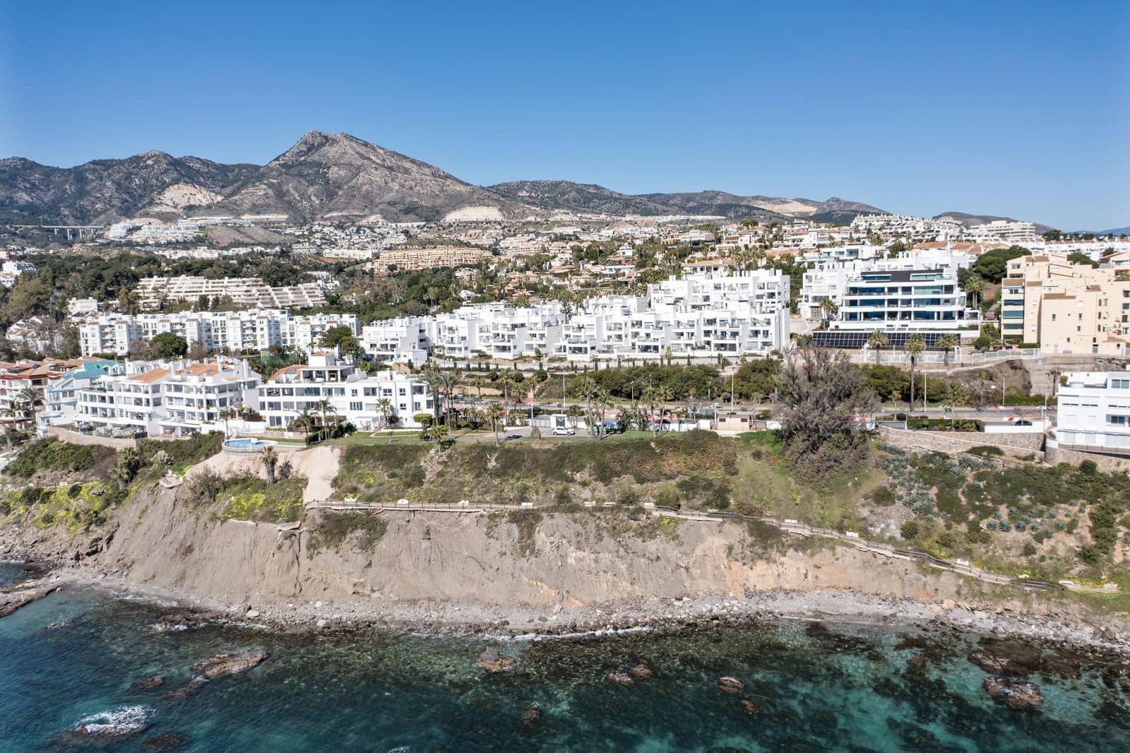 3 sypialnia Apartament na sprzedaż w Torrequebrada - 570 000 € (Ref: 9651551)