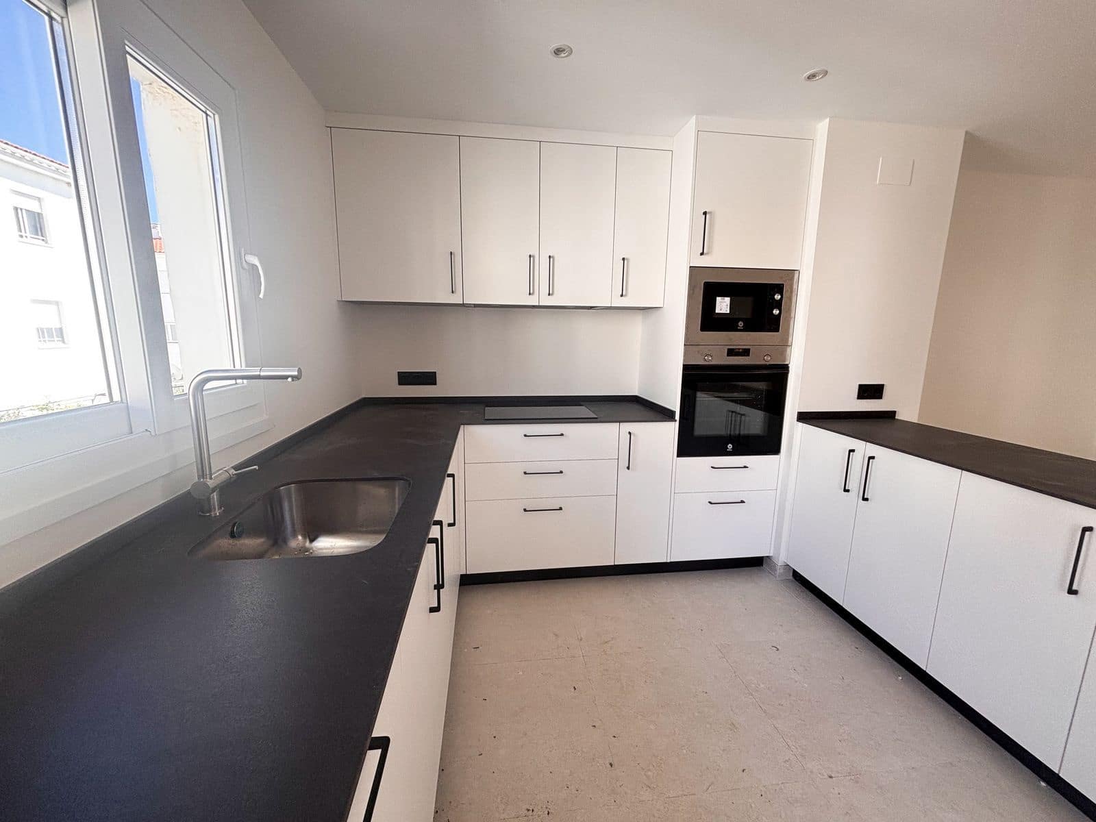 3 soverom Leilighet til salgs i New Golden Mile - € 325 000 (Ref: 9651554)