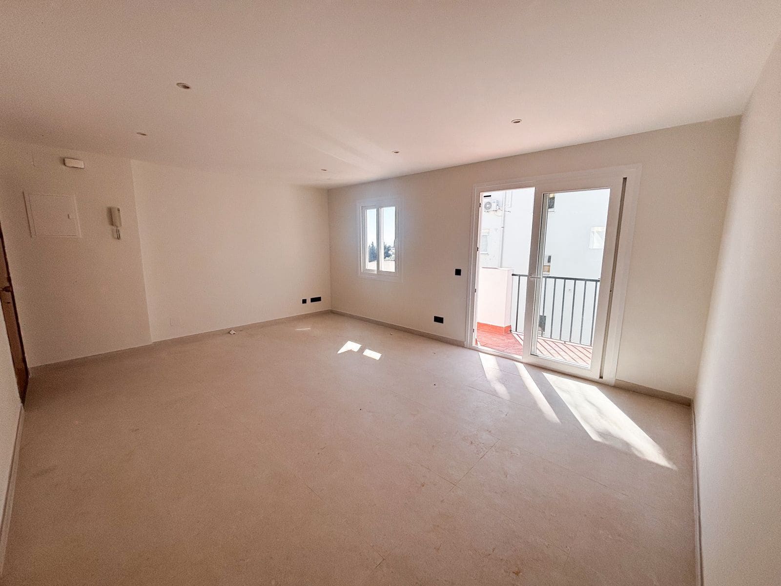 3 soverom Leilighet til salgs i New Golden Mile - € 325 000 (Ref: 9651554)