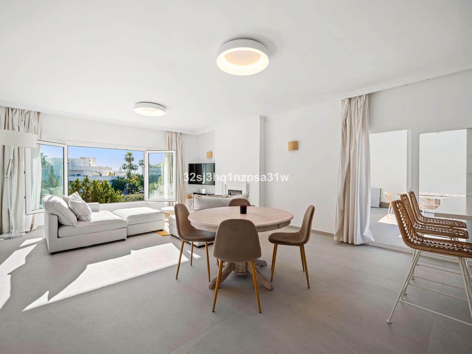 3 slaapkamer Penthouse te koop in Nueva Andalucia - € 725.000 (Ref: 9651555)