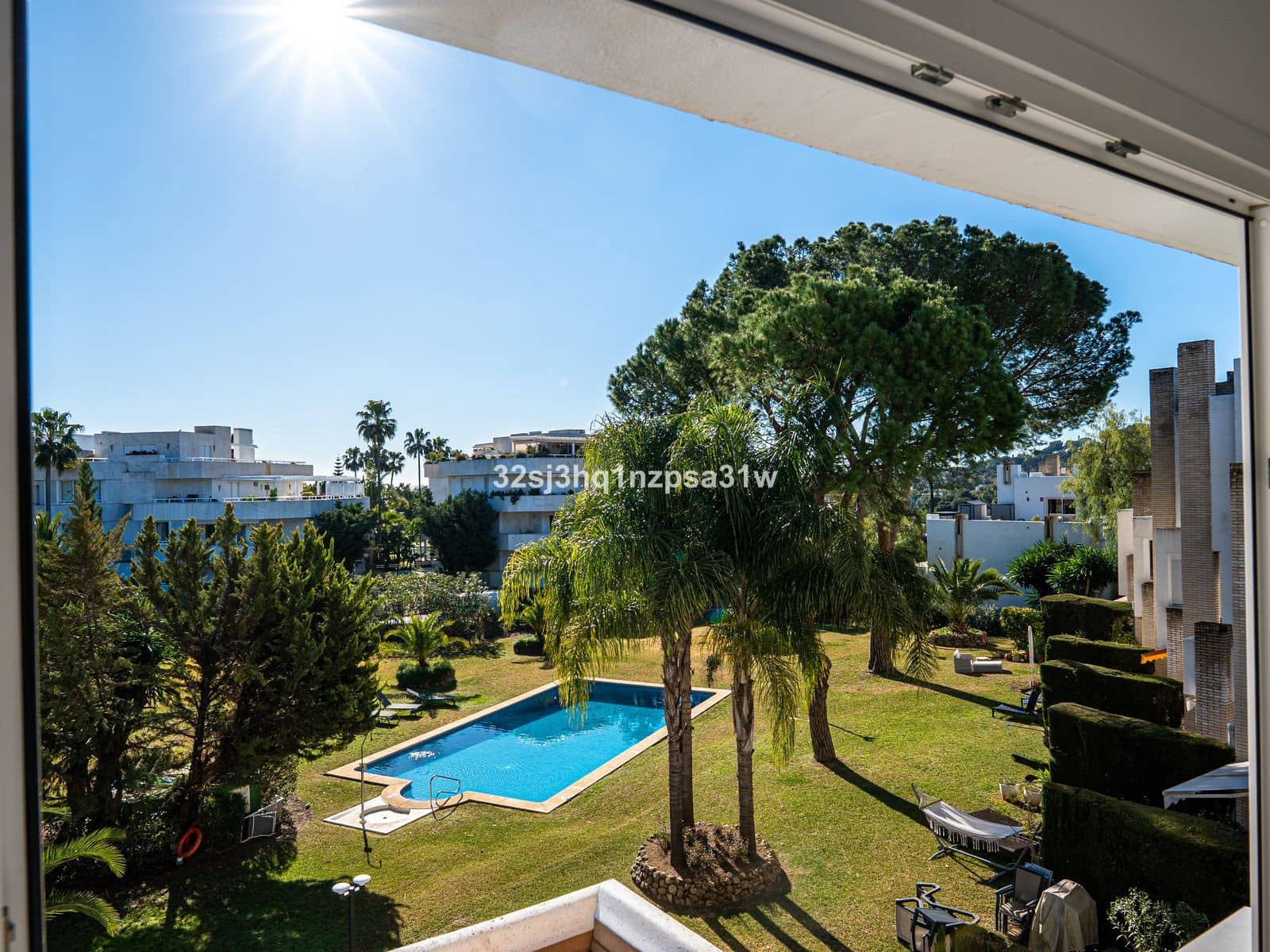 3 slaapkamer Penthouse te koop in Nueva Andalucia - € 725.000 (Ref: 9651555)
