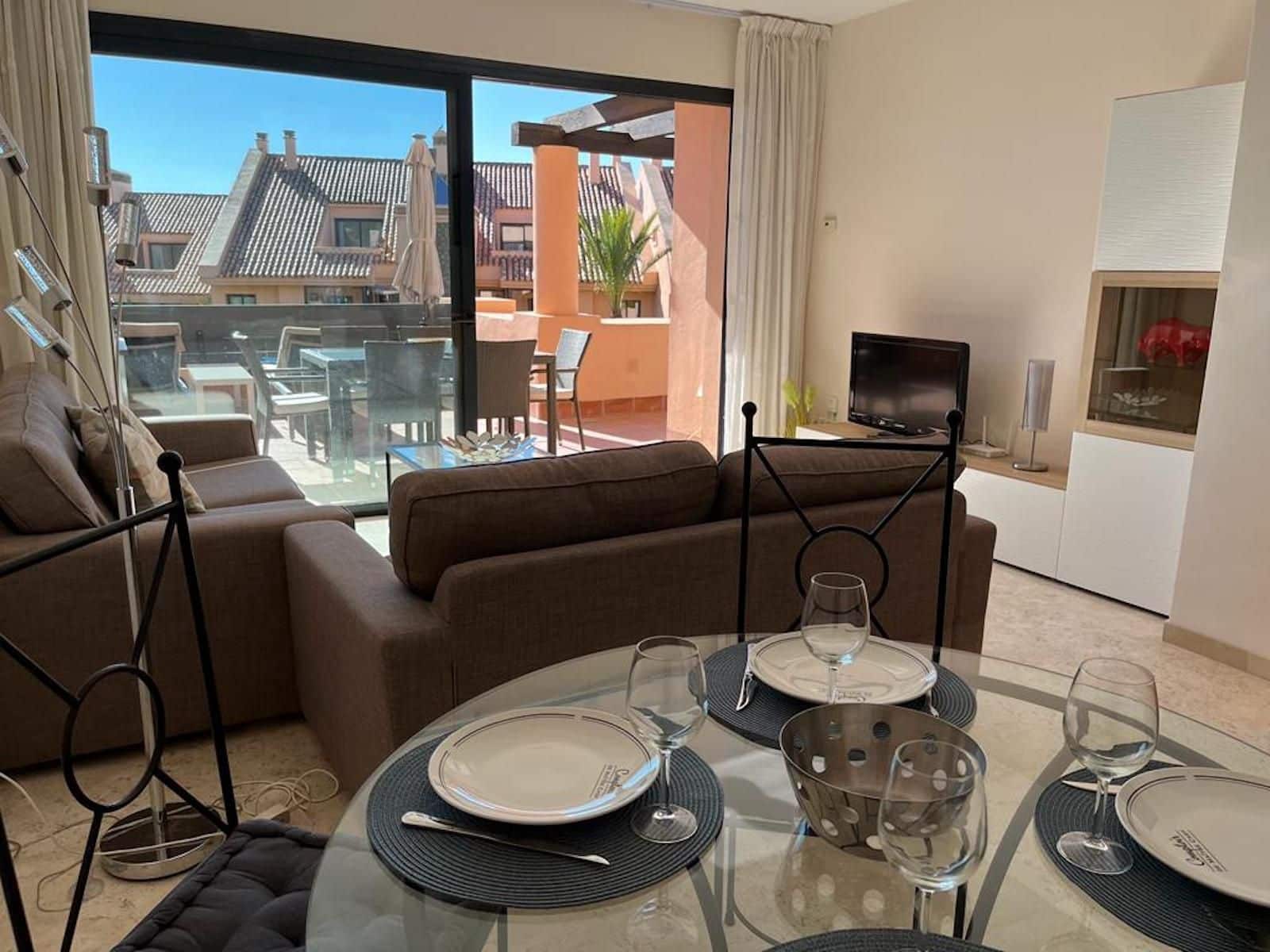 2 soveværelse Lejlighed til salg i Calahonda - € 350.000 (Ref: 9651556)