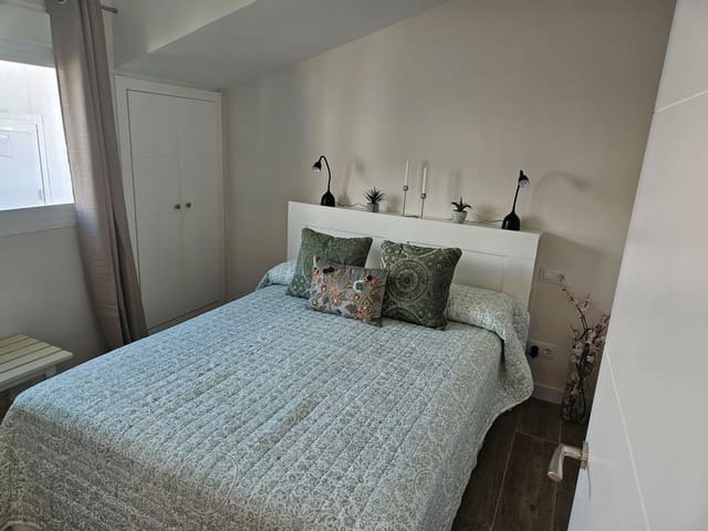 1 Zimmer Penthouse zu verkaufen in Golden Mile, Marbella - 375.000 € (Ref: 9651559)