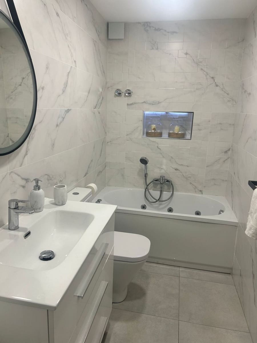 Casa de 3 habitaciones en Arroyo de la Miel en venta - 379.500 € (Ref: 9651560)