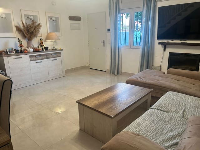 Casa de 3 habitaciones en Arroyo de la Miel, Benalmádena en venta - 379.500 € (Ref: 9651560)