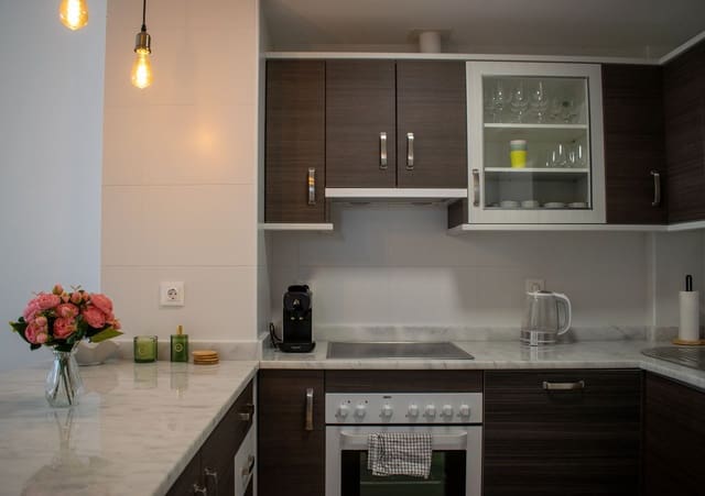 2 sovrum Lägenhet till salu i Manilva - 305 000 € (Ref: 9651561)