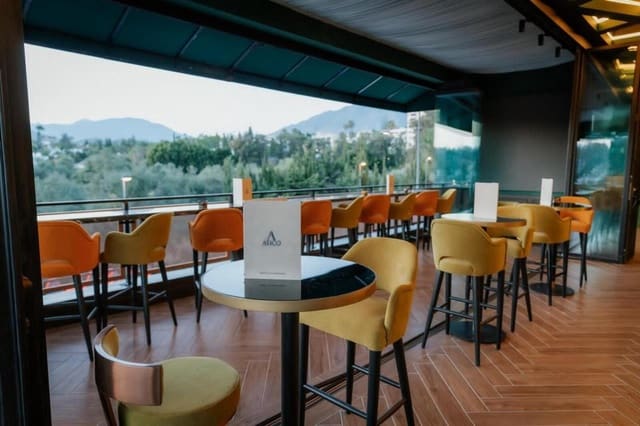 Restaurante/Bar para venda em Nueva Andalucia, Marbella - 530 000 € (Ref: 9651562)