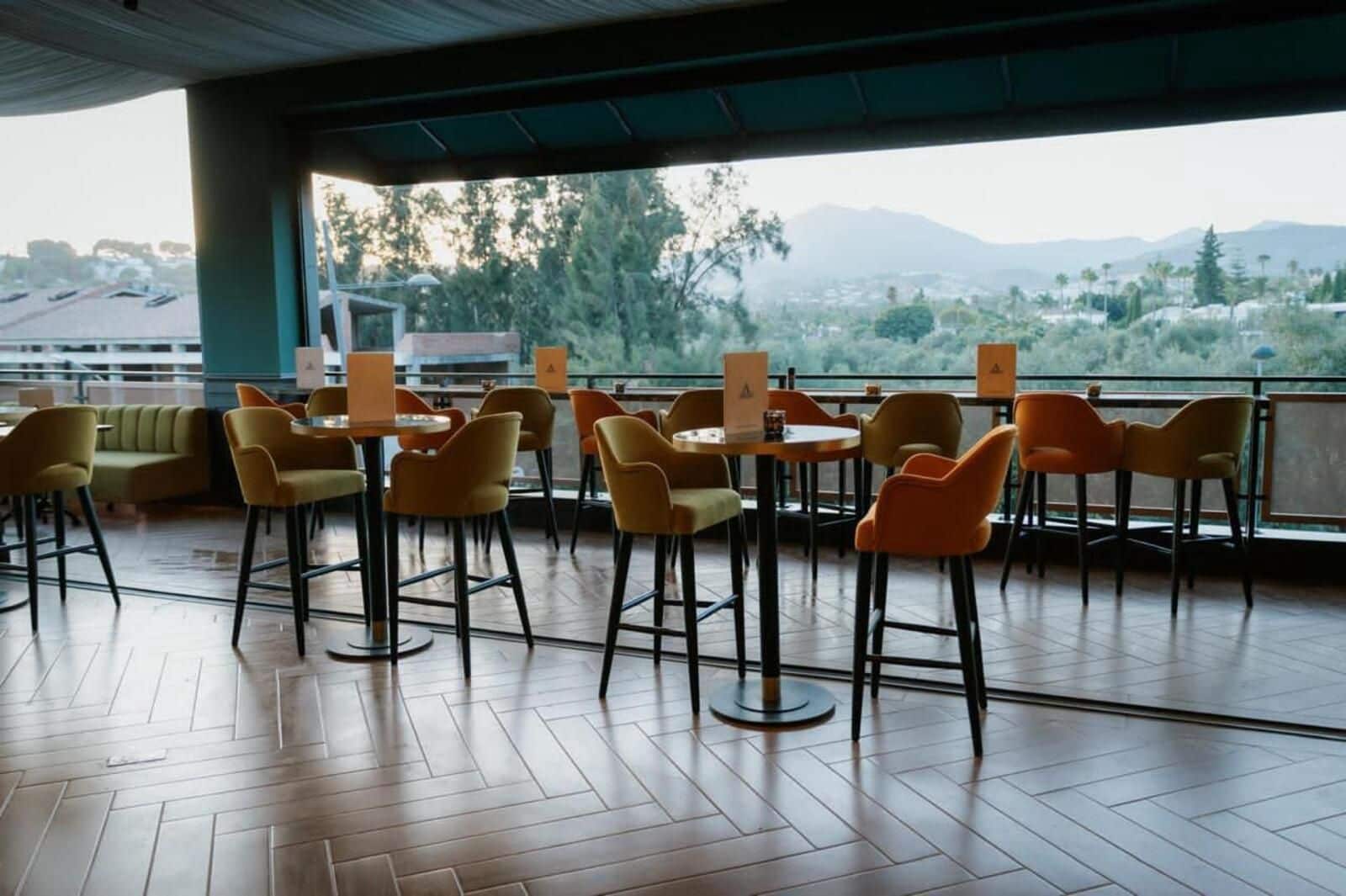 Restaurante/Bar para venda em Nueva Andalucia - 530 000 € (Ref: 9651562)