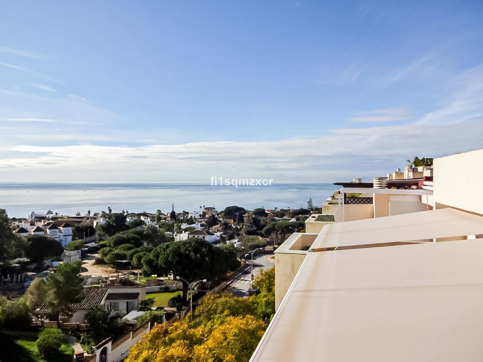 2 makuuhuone Kattohuoneisto myytävänä paikassa Costabella - 725 000 € (Ref: 9651604)